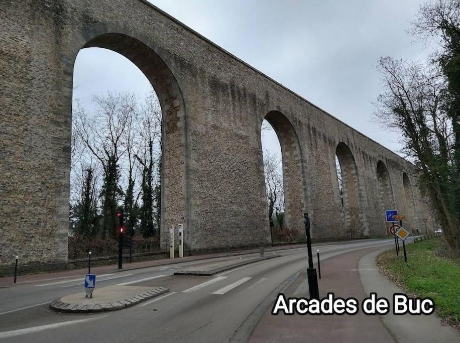 Versailles Trip Appartement Buc  Bagian luar foto