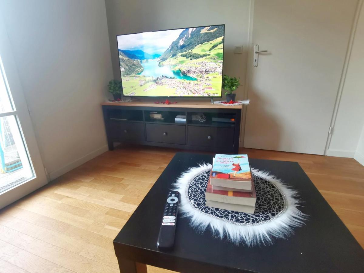 Versailles Trip Appartement Buc  Bagian luar foto
